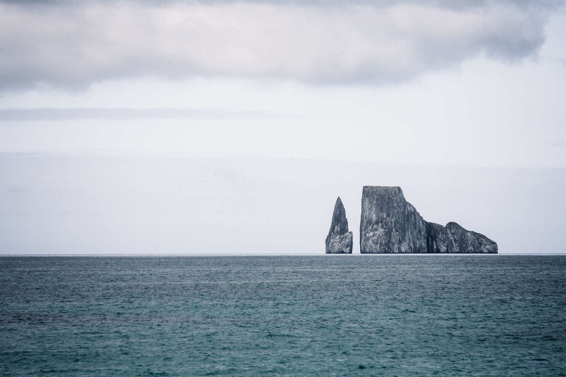 Formação rochosa de Leon Dormido ao largo de San Cristobal