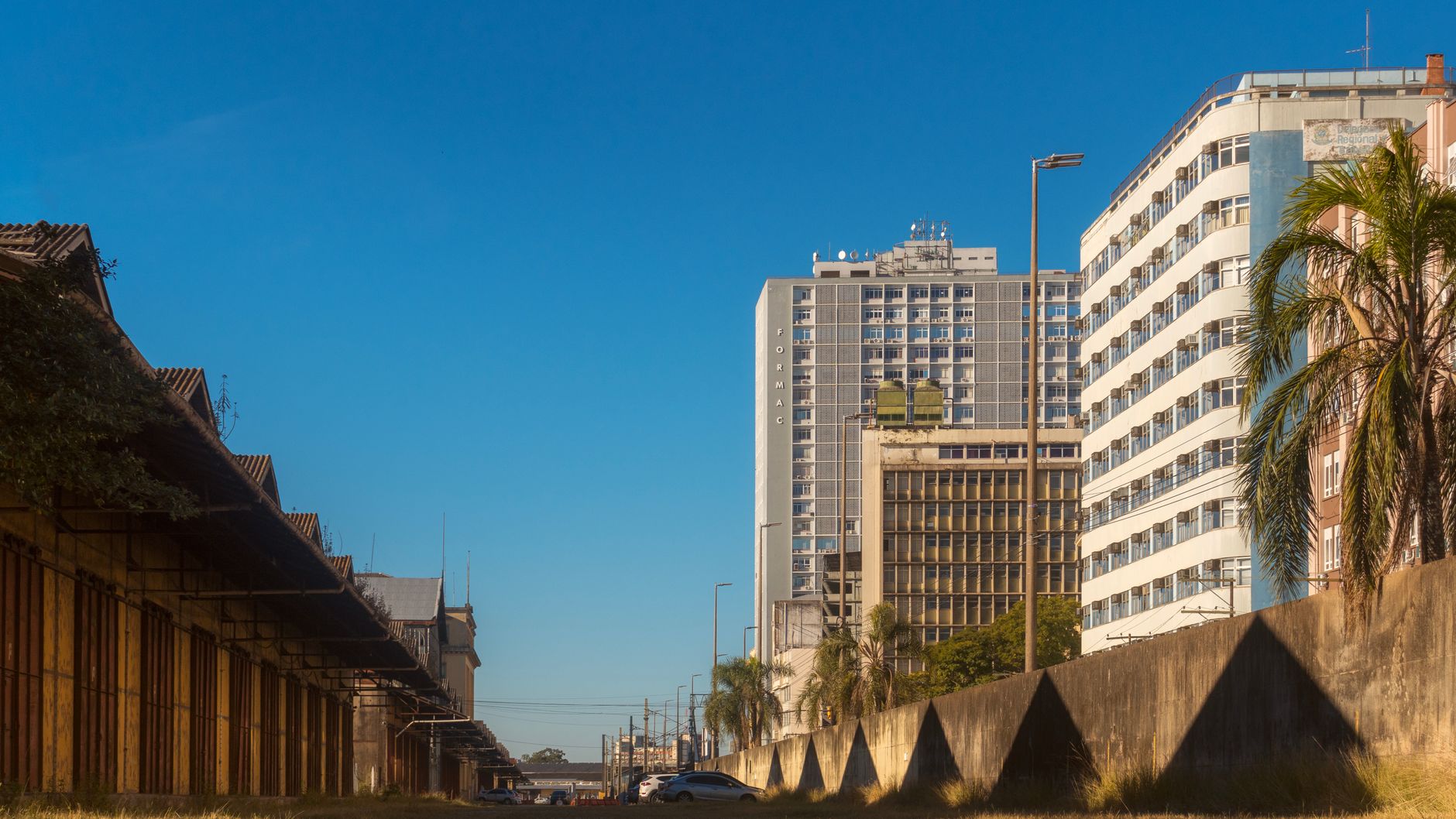 Rua movimentada no centro de Porto Velho