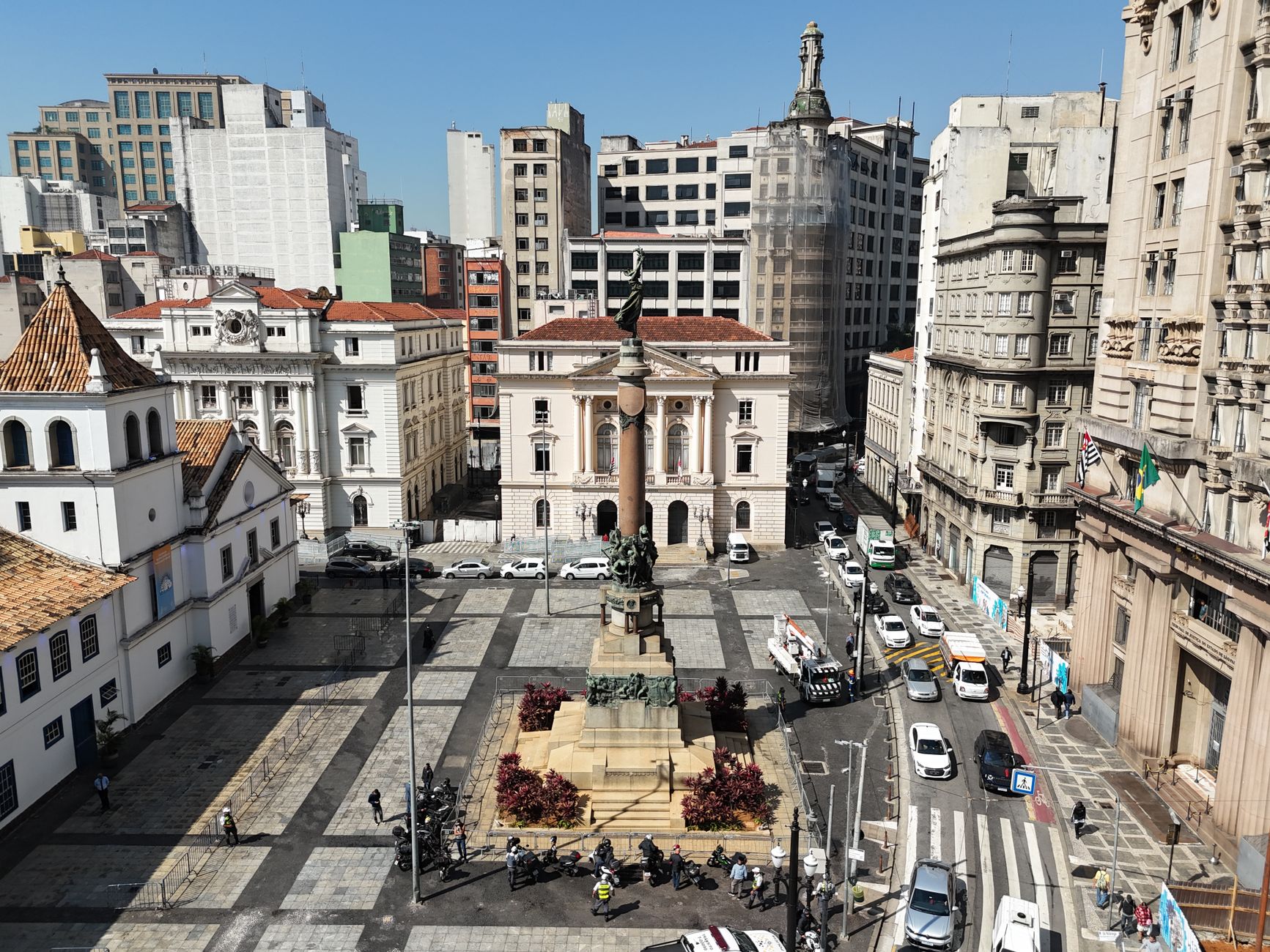 Praça central de Colíder no Mato Grosso