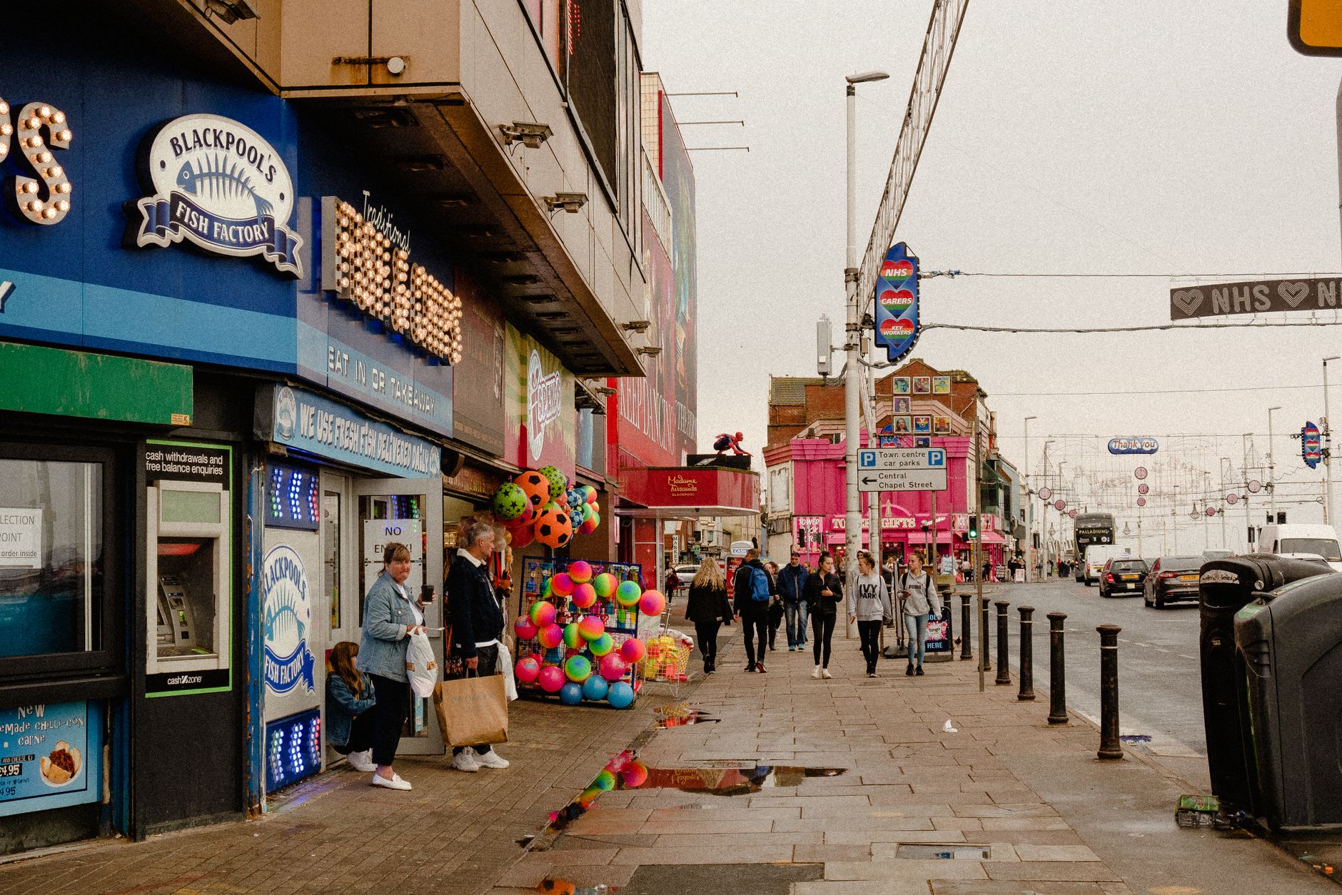 Restaurante tradicional de peixe com batata frita em Blackpool