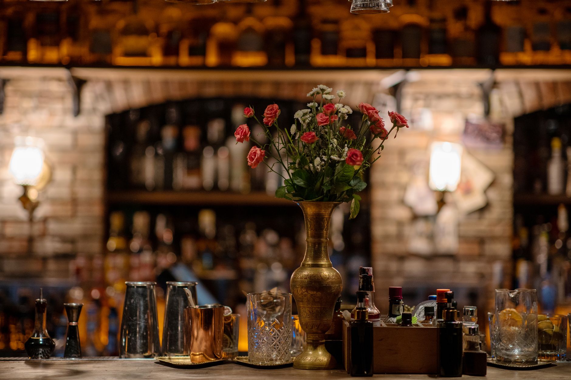 Vier Rosen Bar