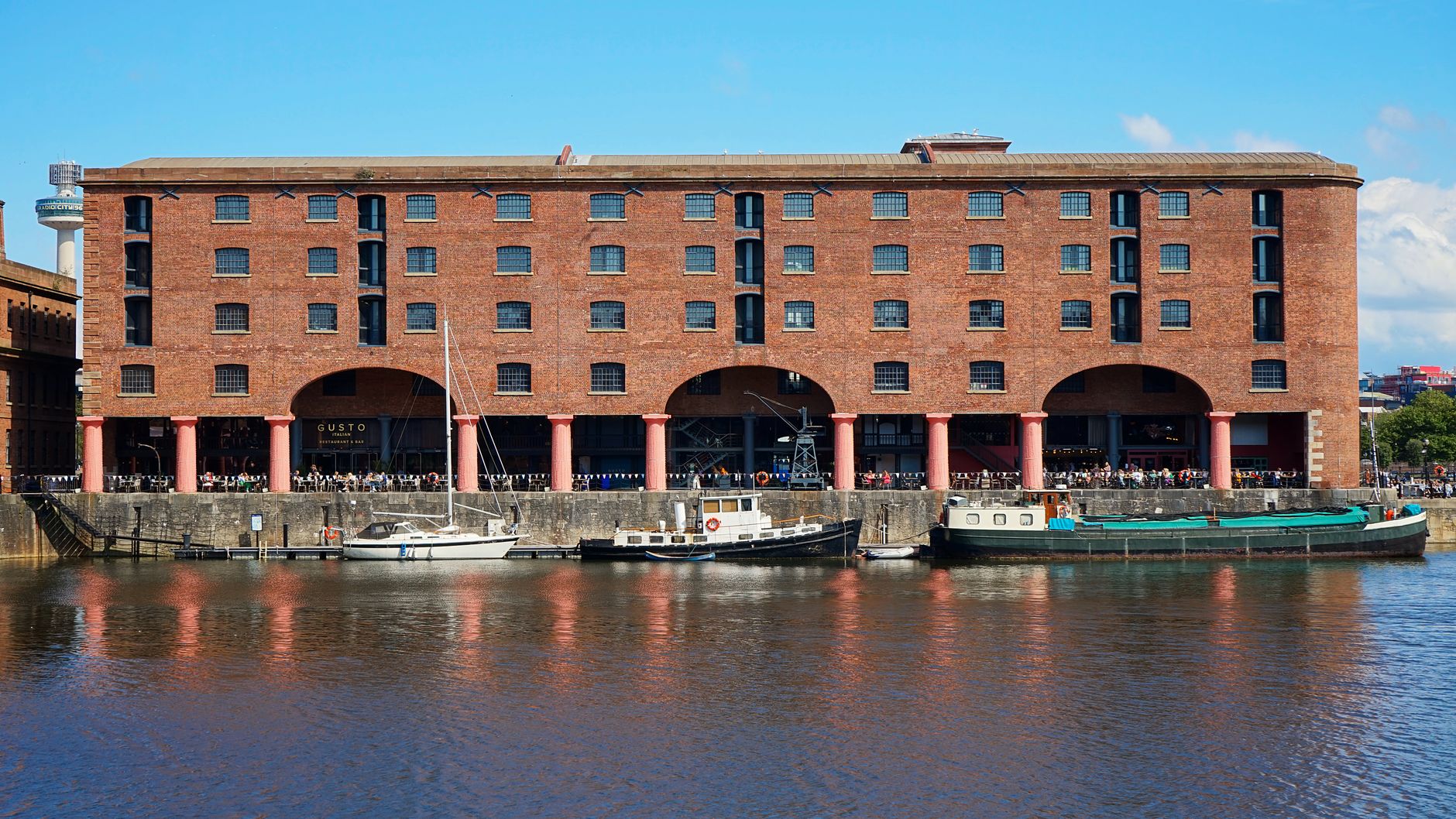 Dockside Aparthotel, BW Signature Collection