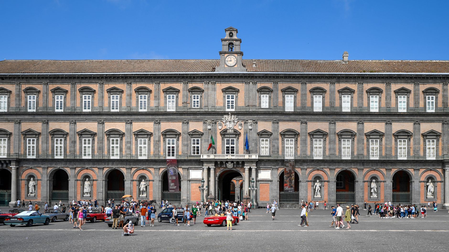 Palast des neuen Monte di Pietà