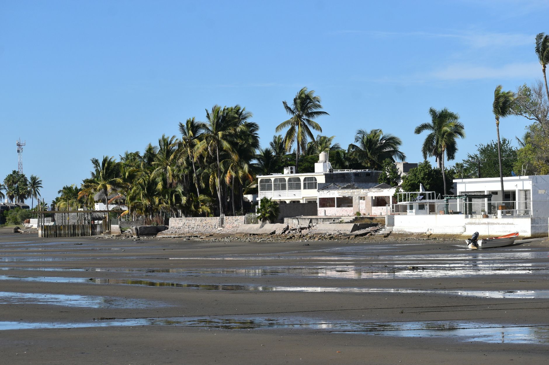 Maison de Plage Noire