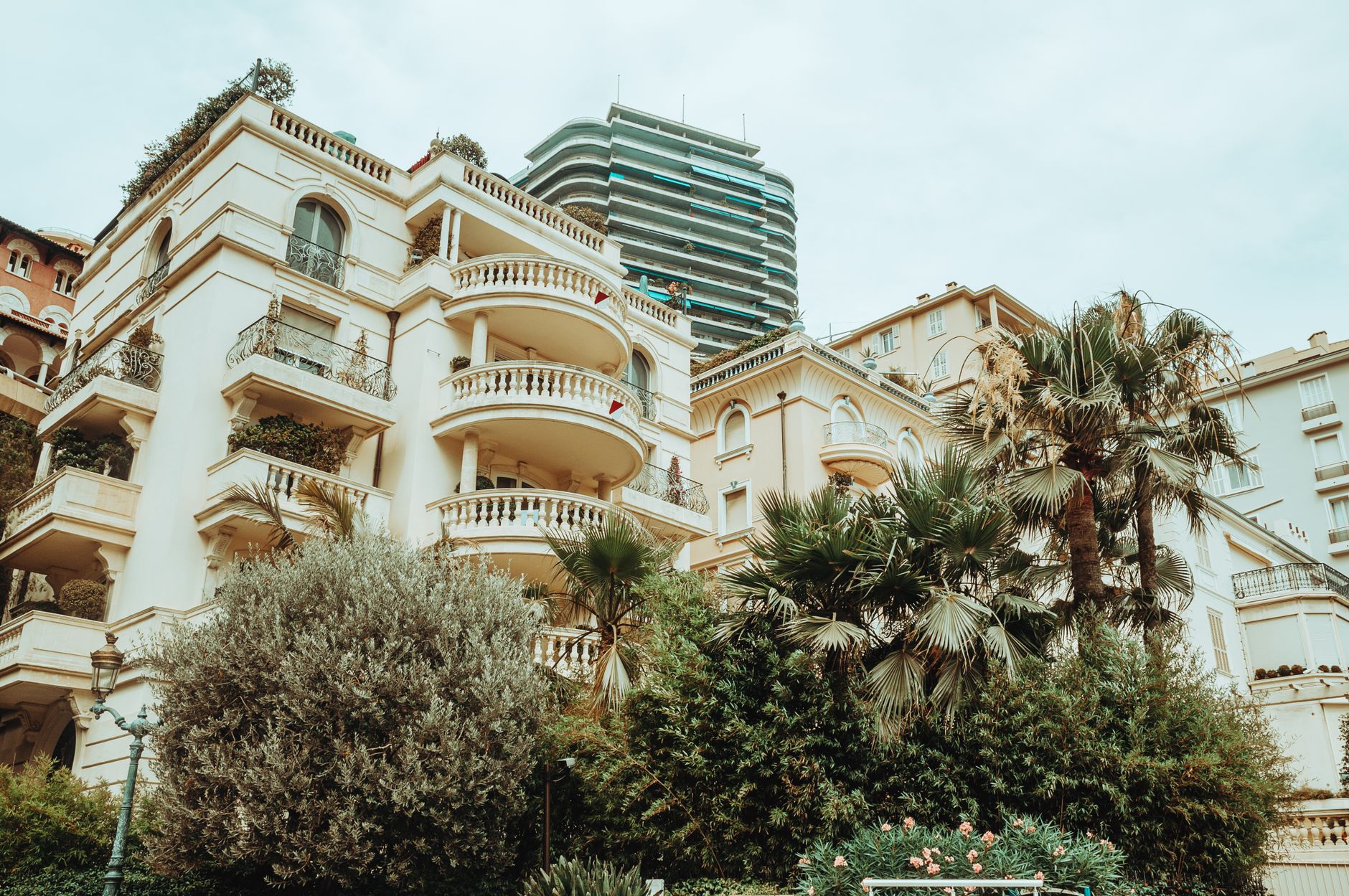 Monaco Premium Suites